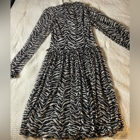 Zara zebra print dress size small - Picture 4 of 6